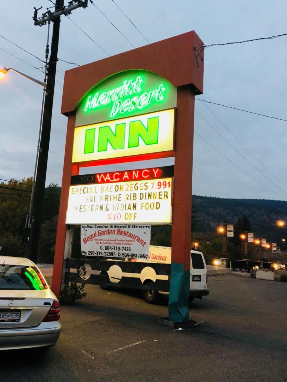 Merritt Desert Inn Eksteriør bilde